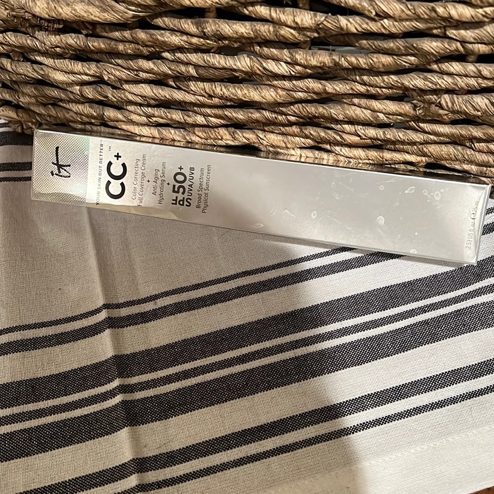 It Cosmetics CC+ color correcting, full coverage cream